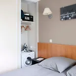 Bright And Quiet Apt Close To The Buttes-Chaumont