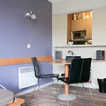 Bright And Quiet Apt Close To The Buttes-Chaumont