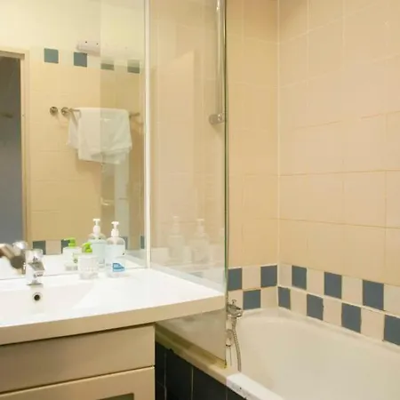 Bright And Quiet Apt Close To The Buttes-chaumont Appartamento Parigi
