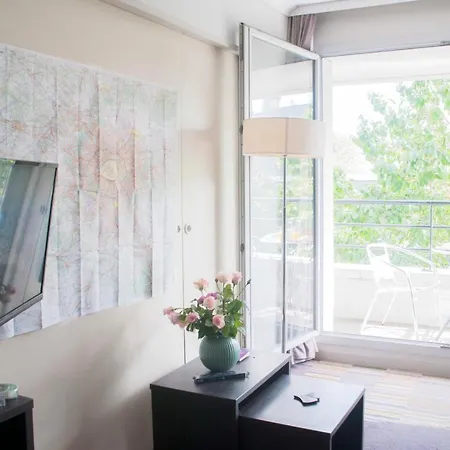 Appartamento Bright And Quiet Apt Close To The Buttes-chaumont Parigi